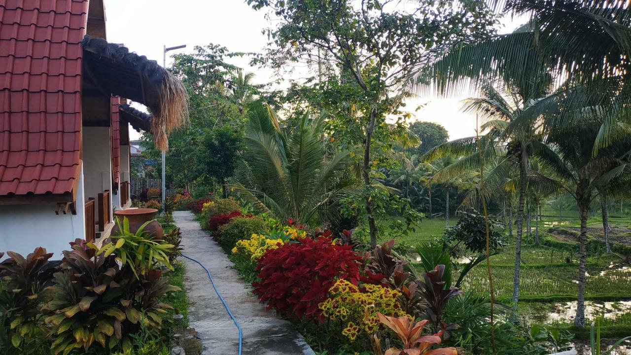 Appartamento Bale Kembang Kuning Tetebatu Esterno foto