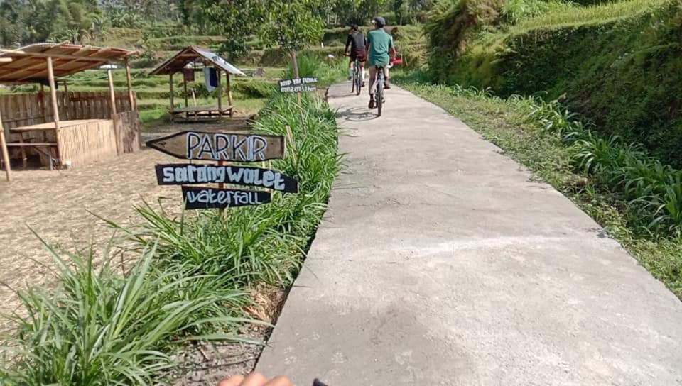 Appartamento Bale Kembang Kuning Tetebatu Esterno foto